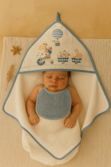 Coffret Cape de bain “Let’s Go Amigo” 100x100 cm avec bavoir – Interbaby