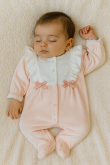 Grenouillère 2 fleurs boutons centrés girly velours