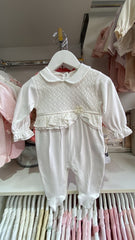 Grenouillère classy full white avec froufrou coton