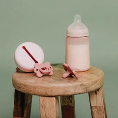 Suavinex - Biberon silicone Rose Débit moyen 240 ml - 3m+